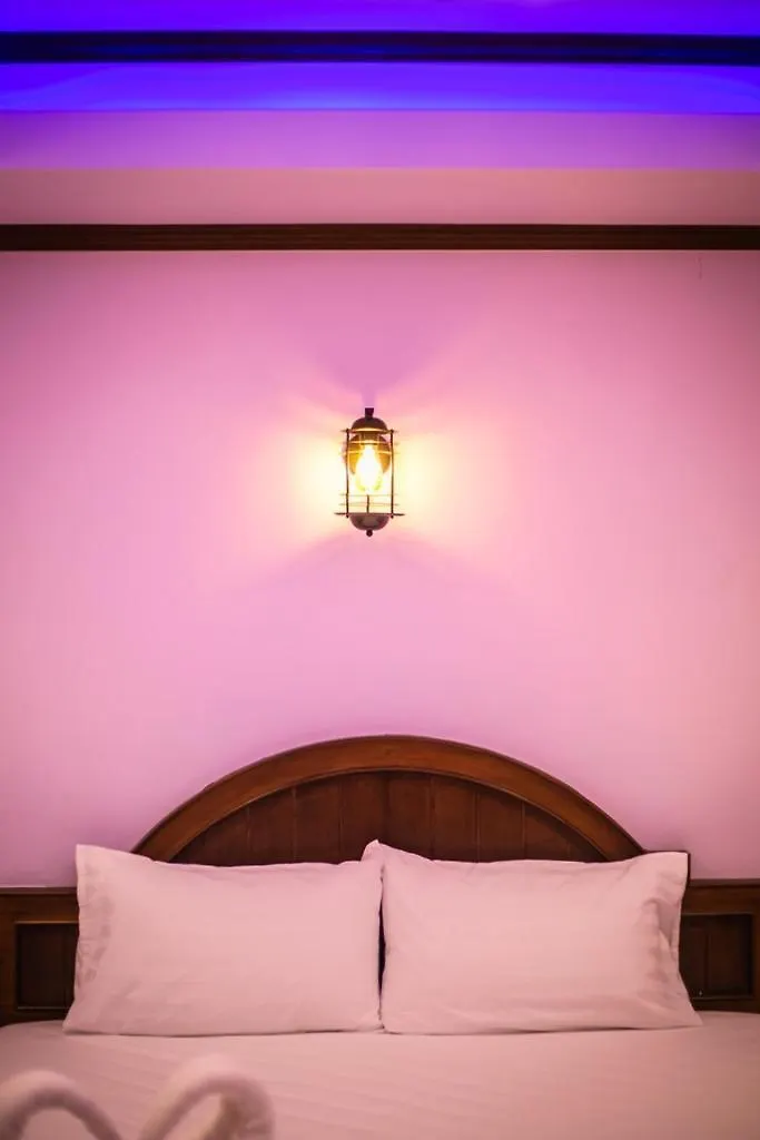 Loft Vintage Chalet Resort Ko Lanta