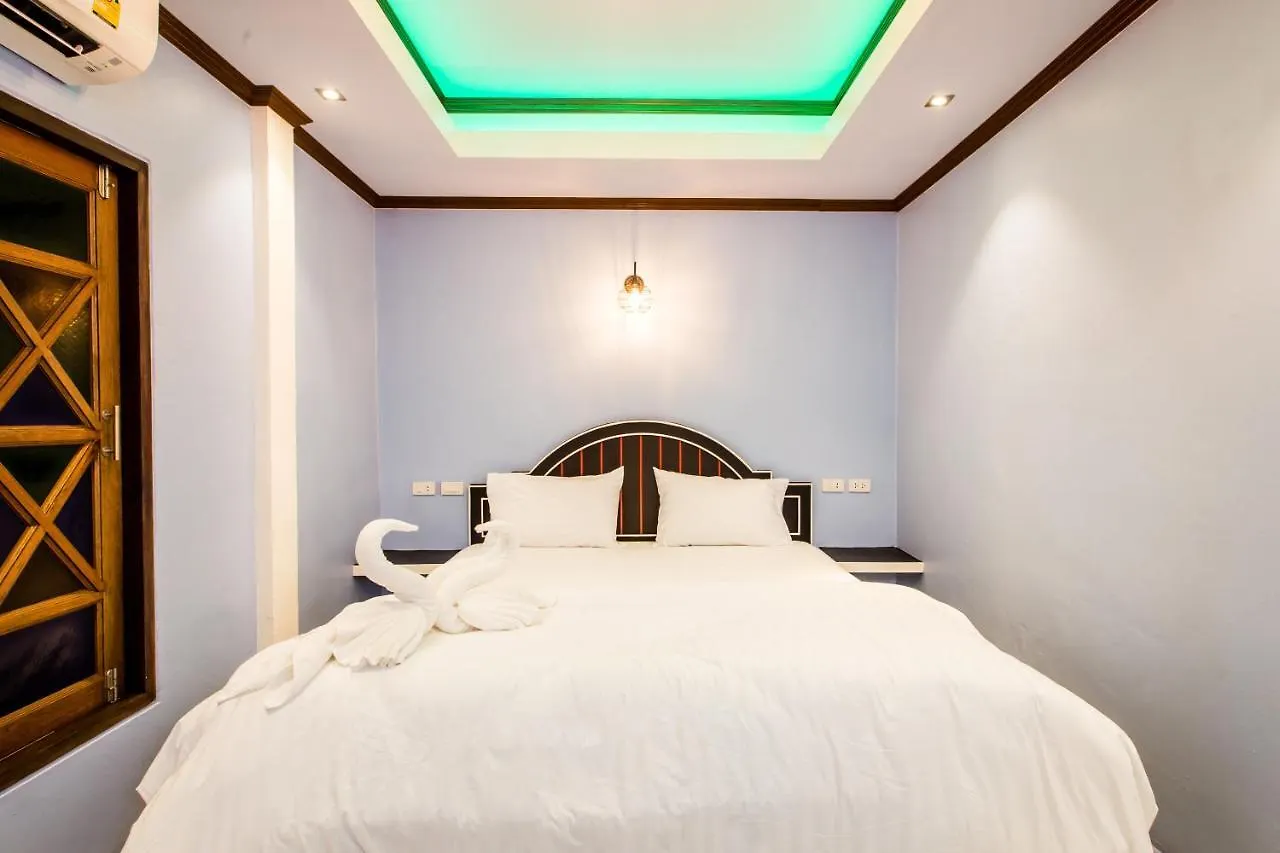 Loft Vintage Chalet Resort Ko Lanta Thailand